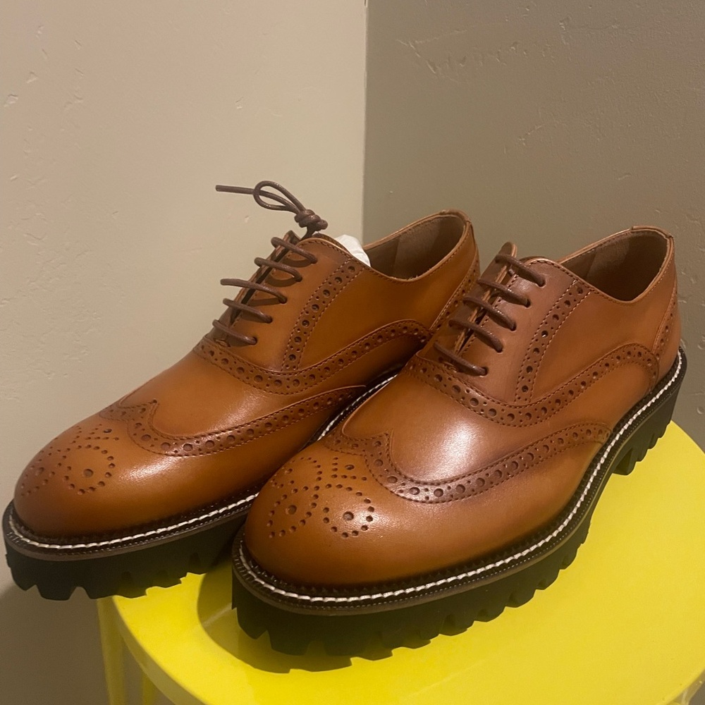 Classic Brown Brogue WOMENS Shoes